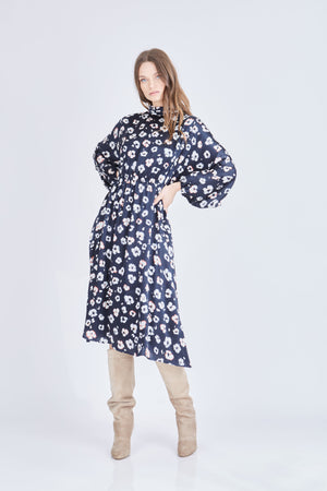 Open image in slideshow, Blake Blue Floral Maxi Dress
